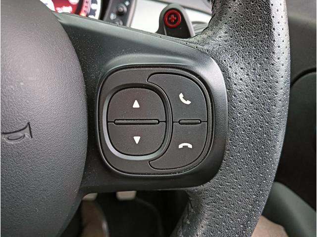 アバルト595 ツーリズモ キーレスエントリー ダブルエアバッグ 盗難防止システム Cソナー パワーステアリング フルオートエアコン Bluetooth接続 USBポート(22枚目)