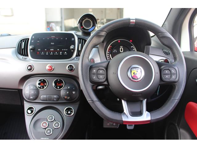 アバルト５９５ ツーリズモ　キーレスエントリー　ダブルエアバッグ　盗難防止システム　Ｃソナー　革シート　パワーステアリング　フルオートエアコン　Ｂｌｕｅｔｏｏｔｈ接続　ＵＳＢポート　ＥＴＣ（14枚目）