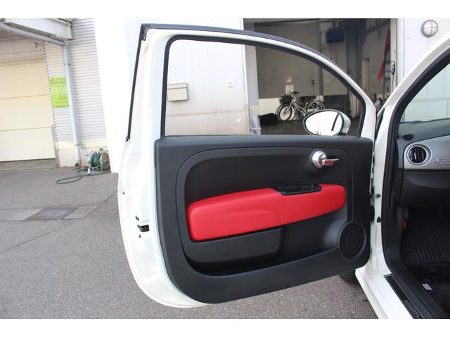 アバルト５９５ ツーリズモ　キーレスエントリー　ダブルエアバッグ　盗難防止システム　Ｃソナー　革シート　パワーステアリング　フルオートエアコン　Ｂｌｕｅｔｏｏｔｈ接続　ＵＳＢポート　ＥＴＣ（30枚目）