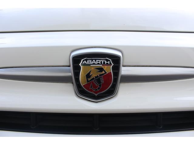 アバルト５９５ ツーリズモ　キーレスエントリー　ダブルエアバッグ　盗難防止システム　Ｃソナー　革シート　パワーステアリング　フルオートエアコン　Ｂｌｕｅｔｏｏｔｈ接続　ＵＳＢポート　ＥＴＣ（44枚目）