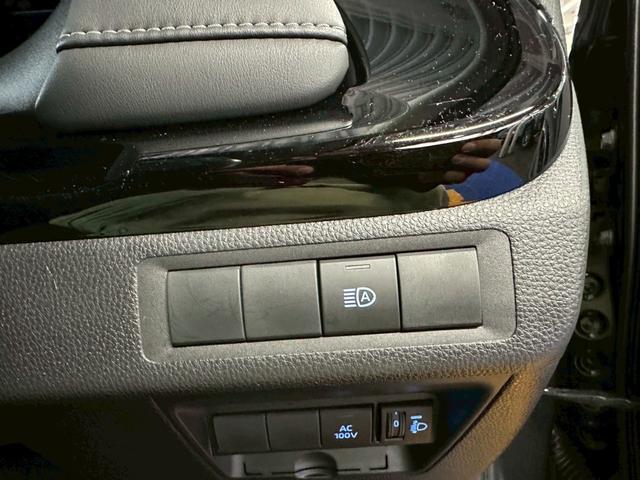 アクア Ｇ　４ＷＤ■福島仕入【禁煙・レンタアップ】　ＴＲＣ／衝突軽減／車線逸脱／Ｂｌｕｅｔｏｏｔｈ／ＵＳＢ／ＥＴＣ／Ｂカメラ／ドラレコ／１００Ｖ電源／オートハイビーム／ＬＥＤ／ミラーヒーター／コーナーセンサー／ＡＣＣ／スマートキー／取説・記録簿（6枚目）