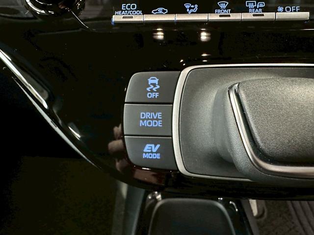 アクア Ｇ　４ＷＤ■福島仕入【禁煙・レンタアップ】　ＴＲＣ／衝突軽減／車線逸脱／Ｂｌｕｅｔｏｏｔｈ／ＵＳＢ／ＥＴＣ／Ｂカメラ／ドラレコ／１００Ｖ電源／オートハイビーム／ＬＥＤ／ミラーヒーター／コーナーセンサー／ＡＣＣ／スマートキー／取説・記録簿（11枚目）