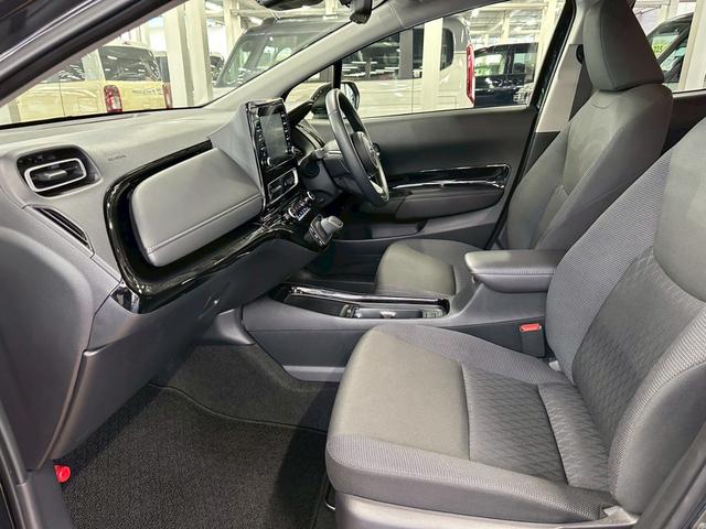 アクア Ｇ　４ＷＤ■福島仕入【禁煙・レンタアップ】　ＴＲＣ／衝突軽減／車線逸脱／Ｂｌｕｅｔｏｏｔｈ／ＵＳＢ／ＥＴＣ／Ｂカメラ／ドラレコ／１００Ｖ電源／オートハイビーム／ＬＥＤ／ミラーヒーター／コーナーセンサー／ＡＣＣ／スマートキー／取説・記録簿（52枚目）