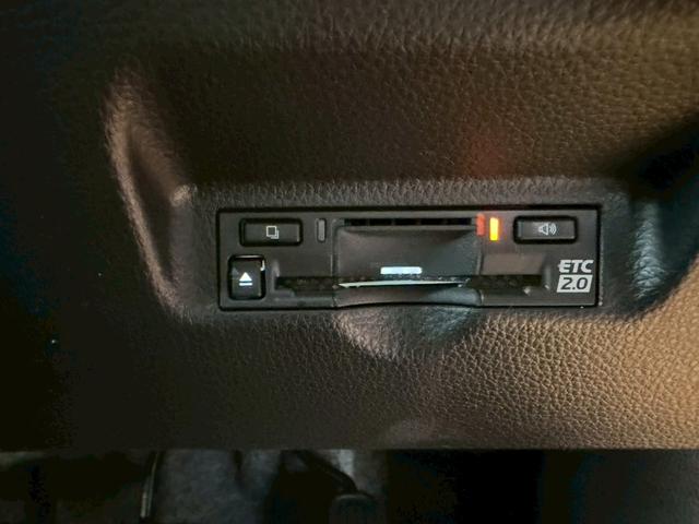 シエンタ ハイブリッドＺ　４ＷＤ■登録済未使用【１０，５型ディスプレイ　・全方位・７人・トヨタチームメイト・両電動スライド・天井サーキュレーター・追従クルコン】ＢＳＭ／ＥＴＣ２．０／１００Ｖ電源／寒冷地仕様／ＬＥＤリアコンビ／エレクトロシフト／リアサンシェード／保証書（10枚目）