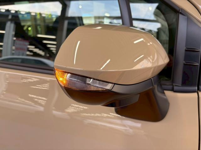 シエンタ ハイブリッドＺ　４ＷＤ■登録済未使用【１０，５型ディスプレイ　・全方位・７人・トヨタチームメイト・両電動スライド・天井サーキュレーター・追従クルコン】ＢＳＭ／ＥＴＣ２．０／１００Ｖ電源／寒冷地仕様／ＬＥＤリアコンビ／エレクトロシフト／リアサンシェード／保証書（24枚目）