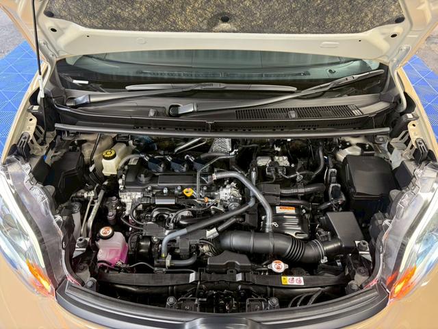 シエンタ ハイブリッドＺ　４ＷＤ■登録済未使用【１０，５型ディスプレイ　・全方位・７人・トヨタチームメイト・両電動スライド・天井サーキュレーター・追従クルコン】ＢＳＭ／ＥＴＣ２．０／１００Ｖ電源／寒冷地仕様／ＬＥＤリアコンビ／エレクトロシフト／リアサンシェード／保証書（25枚目）