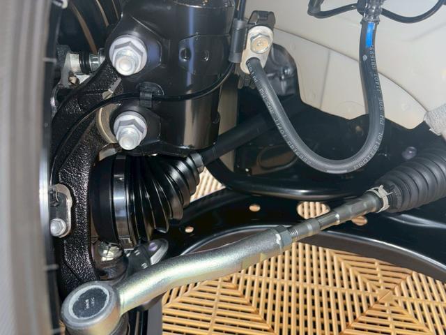 シエンタ ハイブリッドＺ　４ＷＤ■登録済未使用【１０，５型ディスプレイ　・全方位・７人・トヨタチームメイト・両電動スライド・天井サーキュレーター・追従クルコン】ＢＳＭ／ＥＴＣ２．０／１００Ｖ電源／寒冷地仕様／ＬＥＤリアコンビ／エレクトロシフト／リアサンシェード／保証書（33枚目）