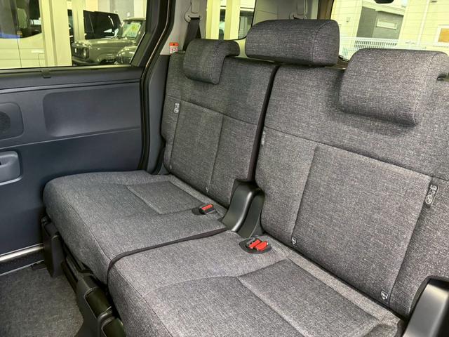 シエンタ ハイブリッドＺ　４ＷＤ■登録済未使用【１０，５型ディスプレイ　・全方位・７人・トヨタチームメイト・両電動スライド・天井サーキュレーター・追従クルコン】ＢＳＭ／ＥＴＣ２．０／１００Ｖ電源／寒冷地仕様／ＬＥＤリアコンビ／エレクトロシフト／リアサンシェード／保証書（42枚目）