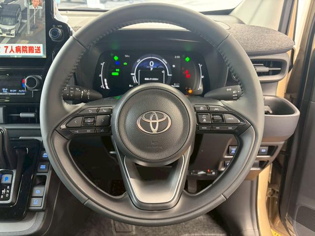 シエンタ ハイブリッドＺ　４ＷＤ■登録済未使用【１０，５型ディスプレイ　・全方位・７人・トヨタチームメイト・両電動スライド・天井サーキュレーター・追従クルコン】ＢＳＭ／ＥＴＣ２．０／１００Ｖ電源／寒冷地仕様／ＬＥＤリアコンビ／エレクトロシフト／リアサンシェード／保証書（48枚目）