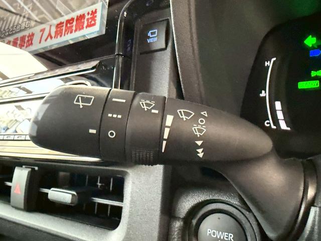 シエンタ ハイブリッドＺ　４ＷＤ■登録済未使用【１０，５型ディスプレイ　・全方位・７人・トヨタチームメイト・両電動スライド・天井サーキュレーター・追従クルコン】ＢＳＭ／ＥＴＣ２．０／１００Ｖ電源／寒冷地仕様／ＬＥＤリアコンビ／エレクトロシフト／リアサンシェード／保証書（50枚目）