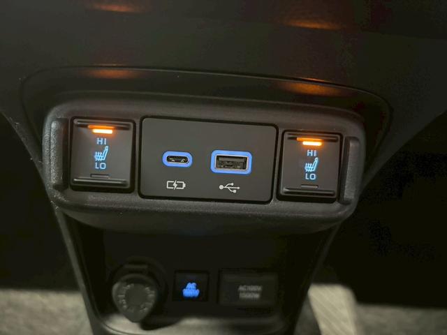 シエンタ ハイブリッドＺ　４ＷＤ■登録済未使用【１０，５型ディスプレイ　・全方位・７人・トヨタチームメイト・両電動スライド・天井サーキュレーター・追従クルコン】ＢＳＭ／ＥＴＣ２．０／１００Ｖ電源／寒冷地仕様／ＬＥＤリアコンビ／エレクトロシフト／リアサンシェード／保証書（59枚目）