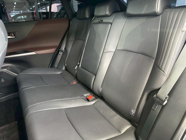 ハリアーハイブリッド ＺレザーＰＫＧ　４ＷＤ■買取直販車【１オーナー・寒冷地仕様・　モデリスタフルエアロ・ＪＢＬサウンドナビ・禁煙・ＢＬＩＴＺ製ローダウン・全方位カメラ】追従クルコン／デジタルインナーミラー型ドラレコ／電動リアゲート／ＢＳＭ／衝突軽減／ＬＥＤ／電動レザーシート／保証書（42枚目）