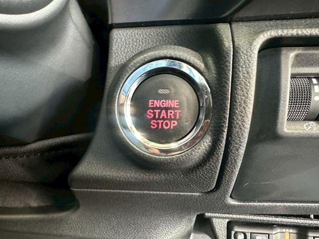レヴォーグ ＳＴＩスポーツＥＸ　４ＷＤ■神奈川仕入【１１型ナビ・衝突軽減　・ターボ・ヒーター・メモリー付き電動赤レザー・サイドカメラ・追従クルコン・パワーバックドア】車線逸脱警報／ＥＴＣ／純正１８ＡＷ／ＬＥＤオートライト／フォグ／ミラーヒーター／アイドリングＳＴＯＰ／（39枚目）