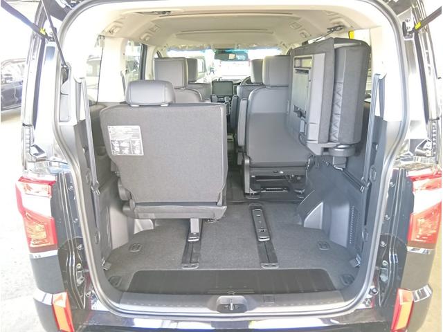 デリカＤ：５ ブラックエディション４ＷＤ■登録済未使用車【特別使用・全方位　・７人乗り・ディーゼルターボ・両電動スライド・電動リアゲート・電動レザー】衝突軽減／ＢＳＭ／ステアヒーター／ブラックスキットプレート／ルーフビーム（ホワイト）／追従クルコン／ＬＥＤ／黒塗装純正１８ＡＷ（40枚目）