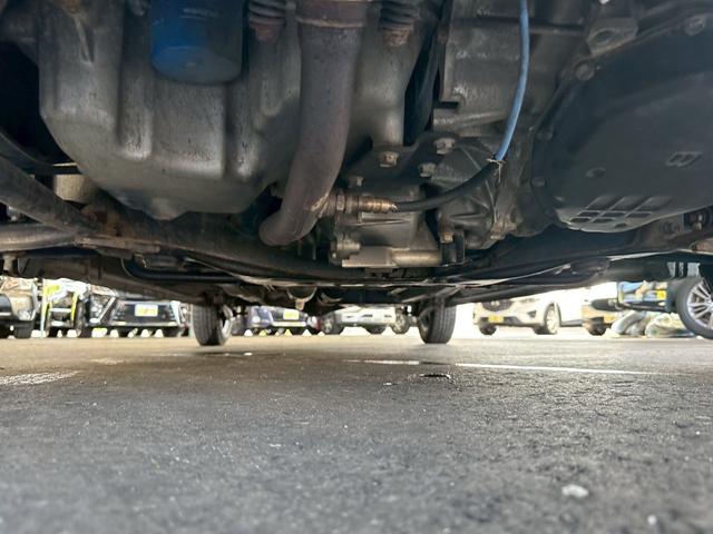 パレット リミテッドＩＩ４ＷＤ■禁煙＆当店買取直販車【両側電動ドア・　Ｂカメラ・ＥＴＣ】ＣＤ／ミュージックプレーヤー接続／１３インチ社外アルミ／オートライト／ＨＩＤ／シートヒーター／電格ミラー／スマートキー／プッシュスタート／ベンチシート（51枚目）