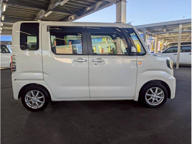 ウェイク Ｌ　ＳＡ　４ＷＤ■岡山仕入【禁煙・衝突軽減・両電動スライド・　ＬＥＤオートライト】純正オーディオ／ＣＤ／ＡＵＸ／ＦＭ・ＡＭ／純正１４ＡＷ／／フォグ／フルオートエアコン／アイドリングＳＴＯＰ／ベンチシート／プライバシーガラス／（12枚目）