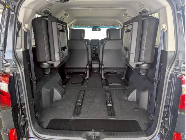 デリカD:5 ブラックエディション4WD■登録済未使用車【特別仕様車・禁煙 ・7人・ディーゼルターボ・両電動スライド・電動オートステップ・BSM・全方位カメラ・電動レザーシートヒーター・電動リアゲート・追従クルコン】純正18AW/LED/ステアヒーター/100V電源/保証書(34枚目)