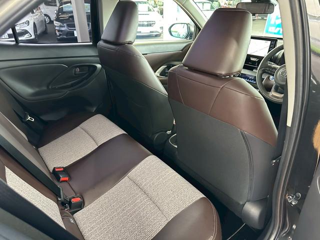 ヤリスクロス ハイブリッドZ 4WD■モデリスタフルエアロ【純正8型ナビ・ 全方位カメラ・禁煙・衝突軽減・100V電源・ヒーター付き電動レザー・ステアヒーター・HUD・追従クルコン・電動リアゲート】車線逸脱警報/ETC2.0/純正18AW/ミラーヒーター/ラゲッジマット/(37枚目)