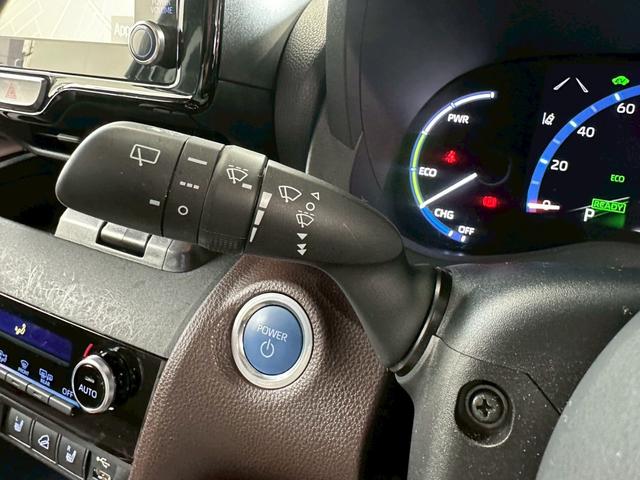 ヤリスクロス ハイブリッドZ 4WD■モデリスタフルエアロ【純正8型ナビ・ 全方位カメラ・禁煙・衝突軽減・100V電源・ヒーター付き電動レザー・ステアヒーター・HUD・追従クルコン・電動リアゲート】車線逸脱警報/ETC2.0/純正18AW/ミラーヒーター/ラゲッジマット/(49枚目)