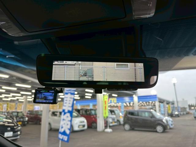 アルファードハイブリッド エグゼクティブラウンジＳ　４ＷＤ■東京仕入【サンルーフ・禁煙　・後期型・衝突軽減・メーカーＪＢＬナビ・全方位カメラ・前後ドラレコ・フリップダウンモニター・デジタルインナーミラー・両電動スライド・追従クルコン】シーケンシャル／ＢＳＭ／ＥＴＣ２．０／電動レザーシート（11枚目）