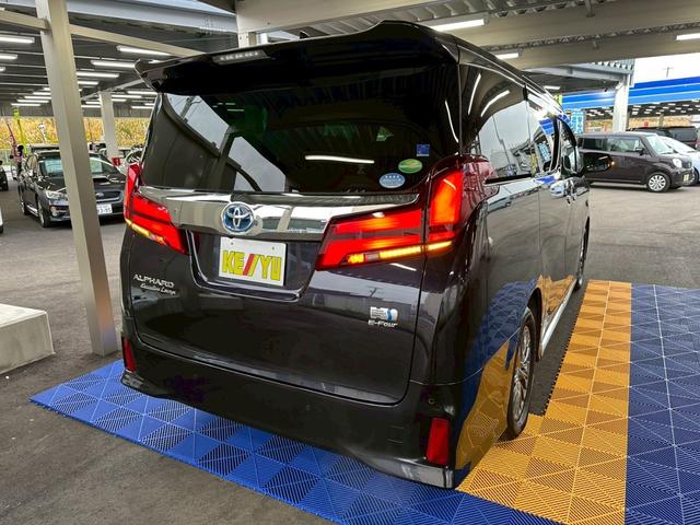 アルファードハイブリッド エグゼクティブラウンジＳ　４ＷＤ■東京仕入【サンルーフ・禁煙　・後期型・衝突軽減・メーカーＪＢＬナビ・全方位カメラ・前後ドラレコ・フリップダウンモニター・デジタルインナーミラー・両電動スライド・追従クルコン】シーケンシャル／ＢＳＭ／ＥＴＣ２．０／電動レザーシート（17枚目）
