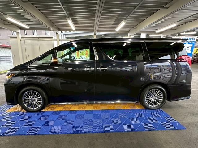 アルファードハイブリッド エグゼクティブラウンジＳ　４ＷＤ■東京仕入【サンルーフ・禁煙　・後期型・衝突軽減・メーカーＪＢＬナビ・全方位カメラ・前後ドラレコ・フリップダウンモニター・デジタルインナーミラー・両電動スライド・追従クルコン】シーケンシャル／ＢＳＭ／ＥＴＣ２．０／電動レザーシート（20枚目）