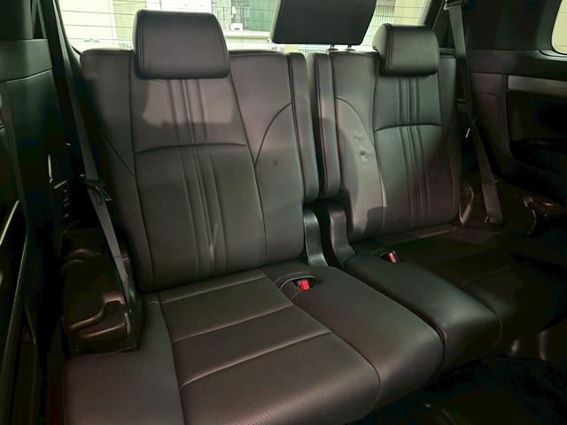 アルファードハイブリッド エグゼクティブラウンジＳ　４ＷＤ■東京仕入【サンルーフ・禁煙　・後期型・衝突軽減・メーカーＪＢＬナビ・全方位カメラ・前後ドラレコ・フリップダウンモニター・デジタルインナーミラー・両電動スライド・追従クルコン】シーケンシャル／ＢＳＭ／ＥＴＣ２．０／電動レザーシート（32枚目）