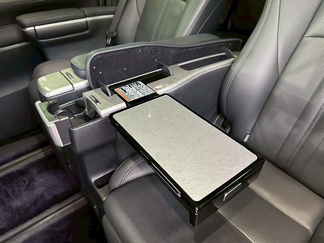 アルファードハイブリッド エグゼクティブラウンジＳ　４ＷＤ■東京仕入【サンルーフ・禁煙　・後期型・衝突軽減・メーカーＪＢＬナビ・全方位カメラ・前後ドラレコ・フリップダウンモニター・デジタルインナーミラー・両電動スライド・追従クルコン】シーケンシャル／ＢＳＭ／ＥＴＣ２．０／電動レザーシート（38枚目）