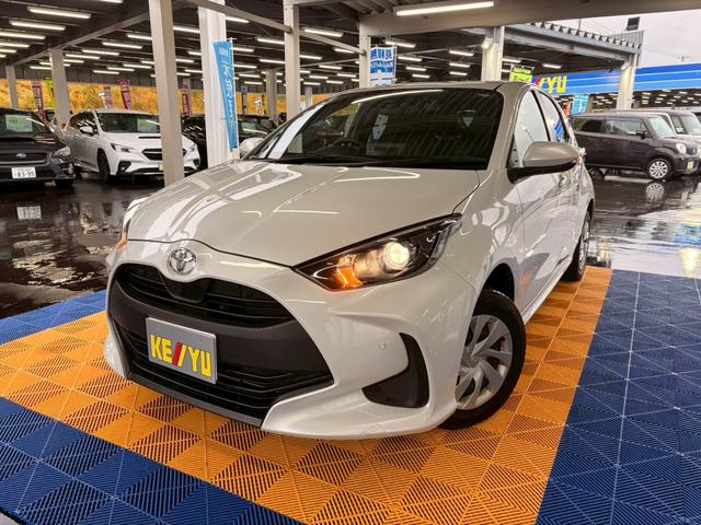 ヤリス X 4WD■北海道仕入【寒冷地仕様・禁煙・衝突軽減・8型ナビ 追従クルコン・ETC・Bカメラ】車線逸脱警告/BT/USB/フルセグTV/ドラレコ/オートハイビーム/ワイパーデアイサー/プッシュスタート/電格ミラーウィンカー/ヘッドライトレベライザー/保証書(10枚目)