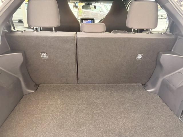 ヤリス X 4WD■北海道仕入【寒冷地仕様・禁煙・衝突軽減・8型ナビ 追従クルコン・ETC・Bカメラ】車線逸脱警告/BT/USB/フルセグTV/ドラレコ/オートハイビーム/ワイパーデアイサー/プッシュスタート/電格ミラーウィンカー/ヘッドライトレベライザー/保証書(28枚目)