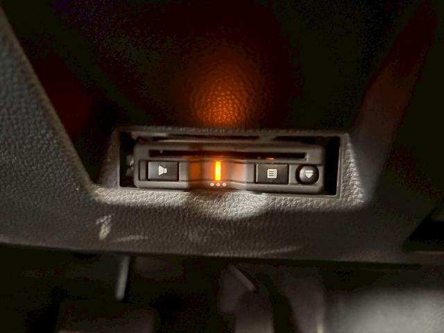 ヤリス X 4WD■北海道仕入【寒冷地仕様・禁煙・衝突軽減・8型ナビ 追従クルコン・ETC・Bカメラ】車線逸脱警告/BT/USB/フルセグTV/ドラレコ/オートハイビーム/ワイパーデアイサー/プッシュスタート/電格ミラーウィンカー/ヘッドライトレベライザー/保証書(53枚目)