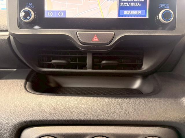 ヤリス X 4WD■北海道仕入【寒冷地仕様・禁煙・衝突軽減・8型ナビ 追従クルコン・ETC・Bカメラ】車線逸脱警告/BT/USB/フルセグTV/ドラレコ/オートハイビーム/ワイパーデアイサー/プッシュスタート/電格ミラーウィンカー/ヘッドライトレベライザー/保証書(58枚目)