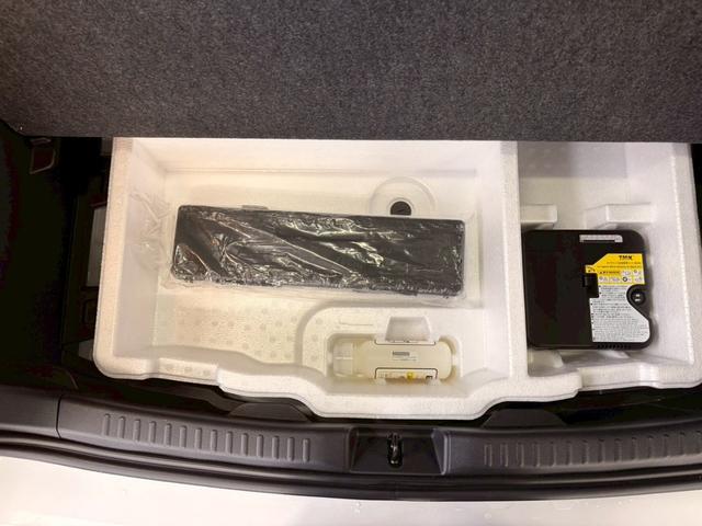 ヤリス X 4WD■北海道仕入【寒冷地仕様・禁煙・衝突軽減・8型ナビ 追従クルコン・ETC・Bカメラ】車線逸脱警告/BT/USB/フルセグTV/ドラレコ/オートハイビーム/ワイパーデアイサー/プッシュスタート/電格ミラーウィンカー/ヘッドライトレベライザー/保証書(61枚目)