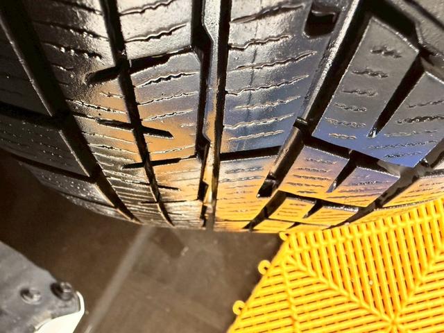 ヤリス X 4WD■北海道仕入【寒冷地仕様・禁煙・衝突軽減・8型ナビ 追従クルコン・ETC・Bカメラ】車線逸脱警告/BT/USB/フルセグTV/ドラレコ/オートハイビーム/ワイパーデアイサー/プッシュスタート/電格ミラーウィンカー/ヘッドライトレベライザー/保証書(65枚目)