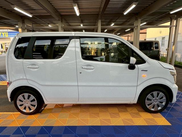 一部車両を除き他店在庫の取寄せ陸送費は無料対応中！品質にこだわった関東仕入れ！低走行の高品質車だけを仕入れております。ボディの綺麗さはもちろん、北陸地方特有の下廻りの錆などもない車両をご案内！