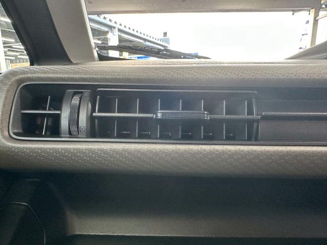 ご納車前のボディガラスコーティングやポリマーコーティングも専門の業者によるクオリティの高いコーティングを低価格にてご提供しております♪下廻りの防錆塗装【鎧】も施行可能ですのでご相談下さい♪