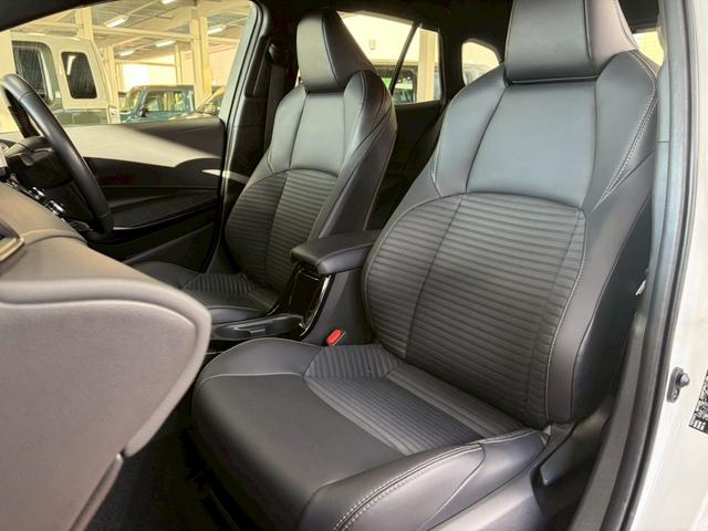 カローラツーリング ハイブリッドダブルバイビー４ＷＤ■鳥取仕入【禁煙・１オーナー　・１０．５型ナビ・衝突軽減・ＥＴＣ２．０・追従クルコン・ハーフレザー・ＢＳＭ】車線逸脱警報／ＢＴ／フルセグＴＶ／Ｂカメラ／ＬＥＤオートハイビーム／フォグ／ソナー／ブレーキホールド／純正１７ＡＷ／保証書（7枚目）