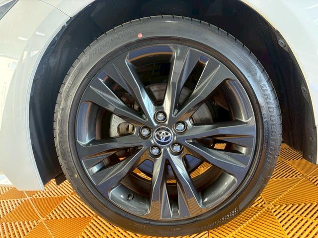 カローラツーリング ハイブリッドダブルバイビー４ＷＤ■鳥取仕入【禁煙・１オーナー　・１０．５型ナビ・衝突軽減・ＥＴＣ２．０・追従クルコン・ハーフレザー・ＢＳＭ】車線逸脱警報／ＢＴ／フルセグＴＶ／Ｂカメラ／ＬＥＤオートハイビーム／フォグ／ソナー／ブレーキホールド／純正１７ＡＷ／保証書（13枚目）