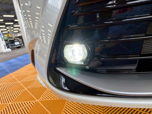 カローラツーリング ハイブリッドダブルバイビー４ＷＤ■鳥取仕入【禁煙・１オーナー　・１０．５型ナビ・衝突軽減・ＥＴＣ２．０・追従クルコン・ハーフレザー・ＢＳＭ】車線逸脱警報／ＢＴ／フルセグＴＶ／Ｂカメラ／ＬＥＤオートハイビーム／フォグ／ソナー／ブレーキホールド／純正１７ＡＷ／保証書（26枚目）