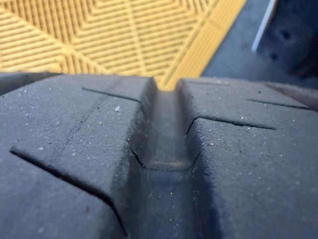 カローラツーリング ハイブリッドダブルバイビー４ＷＤ■鳥取仕入【禁煙・１オーナー　・１０．５型ナビ・衝突軽減・ＥＴＣ２．０・追従クルコン・ハーフレザー・ＢＳＭ】車線逸脱警報／ＢＴ／フルセグＴＶ／Ｂカメラ／ＬＥＤオートハイビーム／フォグ／ソナー／ブレーキホールド／純正１７ＡＷ／保証書（29枚目）