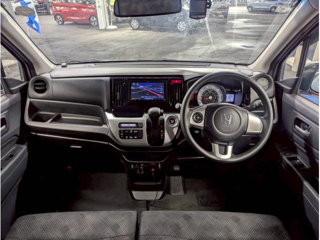 N-WGN G SSパッケージ 4WD■北海道仕入【夏冬タイヤ・7型ナビ ・BT・フルセグ・Bカメラ・ビルトインETC】CD/DVD/シートヒーター/LEDライト/ドアミラーヒーター/スマートキー/フルオートエアコン/社外アルミ/ステアリングスイッチ/6エアバッグ/TRC(7枚目)