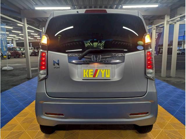 N-WGN G SSパッケージ 4WD■北海道仕入【夏冬タイヤ・7型ナビ ・BT・フルセグ・Bカメラ・ビルトインETC】CD/DVD/シートヒーター/LEDライト/ドアミラーヒーター/スマートキー/フルオートエアコン/社外アルミ/ステアリングスイッチ/6エアバッグ/TRC(15枚目)