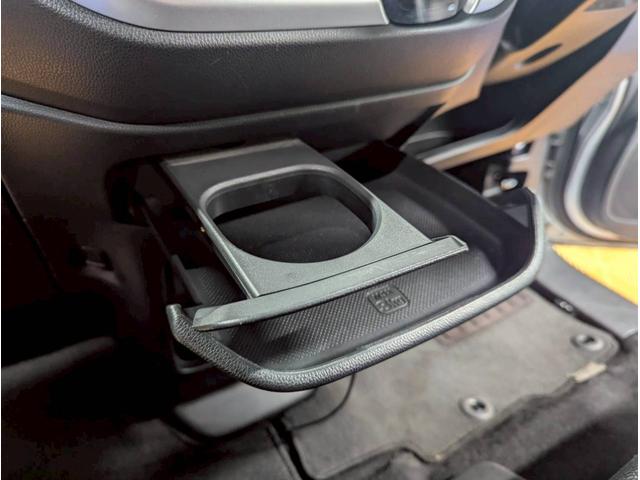 N-WGN G SSパッケージ 4WD■北海道仕入【夏冬タイヤ・7型ナビ ・BT・フルセグ・Bカメラ・ビルトインETC】CD/DVD/シートヒーター/LEDライト/ドアミラーヒーター/スマートキー/フルオートエアコン/社外アルミ/ステアリングスイッチ/6エアバッグ/TRC(22枚目)