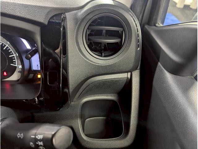 N-WGN G SSパッケージ 4WD■北海道仕入【夏冬タイヤ・7型ナビ ・BT・フルセグ・Bカメラ・ビルトインETC】CD/DVD/シートヒーター/LEDライト/ドアミラーヒーター/スマートキー/フルオートエアコン/社外アルミ/ステアリングスイッチ/6エアバッグ/TRC(25枚目)