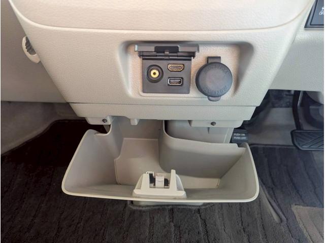 フレアワゴン XS 4WD■買取直販【衝突軽減・純正ナビ・夏冬タイヤセット ・両電動スライド・純正スマホ連携ナビ・シートヒーター】プッシュスタート/スマートキー/Bカメラ/TV/USB/ETC/電格ミラー&ヒーター/スペアキー有/ステリモ/オートエアコン/オートライト/(43枚目)