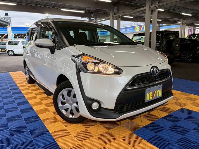 シエンタ Ｇ　４ＷＤ■山形仕入【両電動スライド・衝突軽減・社外ＳＤナビ　・禁煙・６人・シートヒーター・】車線逸脱警告／社外ＳＤナビ／Ｂカメラ／ＴＶ／ＣＤ／ＵＳＢ／オートハイビーム／プッシュスタート／ヘッドライトレベライザー／オートエアコン／電格ミラーウィンカー／横滑防止／（17枚目）