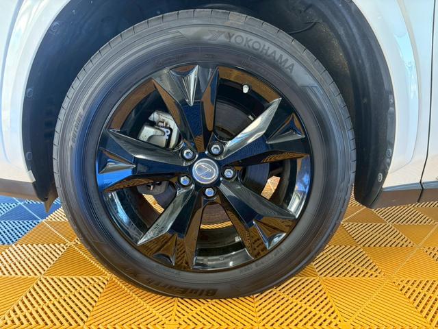 NX NX300h アーバンスタイル 4WD■愛知仕入【特別使用車 ・禁煙・純正7型ナビ】横滑防止/DVD/BT/12セグ/ETC2.0/Bカメラ/オートライト/LED/電動シート&ヒーター/追従クルコン/電動リアゲート/ドアミラーヒーター/パドルシフト(66枚目)