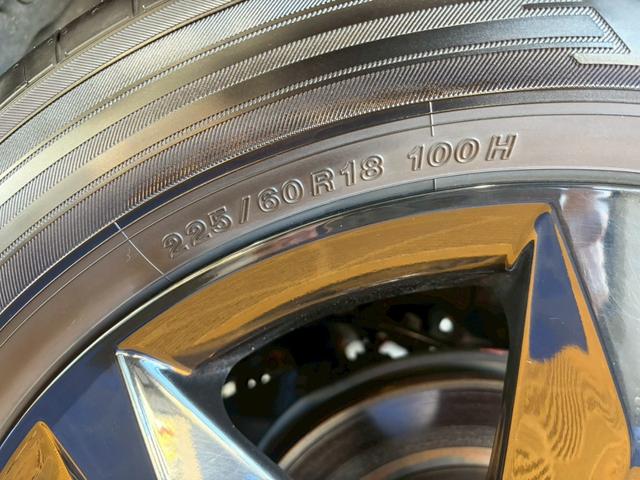 NX NX300h アーバンスタイル 4WD■愛知仕入【特別使用車 ・禁煙・純正7型ナビ】横滑防止/DVD/BT/12セグ/ETC2.0/Bカメラ/オートライト/LED/電動シート&ヒーター/追従クルコン/電動リアゲート/ドアミラーヒーター/パドルシフト(68枚目)