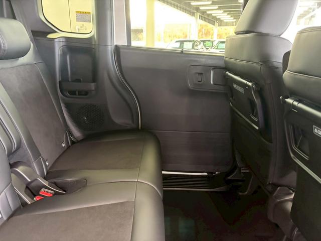 N-BOXカスタム ターボ 4WD■届出済未使用【純正8型ナビ・フルセグ・BT ・バックカメラ】純正15インチアルミ/LEDオートライト/ハーフレザーシートヒーター/ソナー/衝突軽減ブレーキ/レーンアシスト/追従クルコン/パドルシフト/両パワスラ/ドアミラーヒーター/6AB(23枚目)