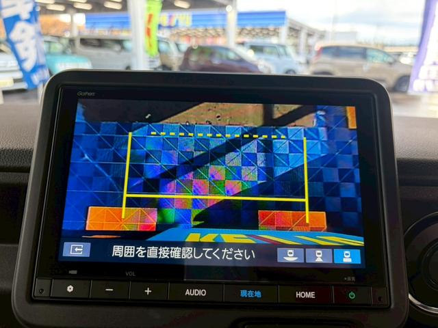 Ｎ－ＢＯＸカスタム ターボ４ＷＤ　■届出済未使用【純正８型ナビ・両電動スライド・　衝突軽減・追従クルコン・ヒーター付きハーフレザーシート】車線逸脱警報／Ｂカメラ／フルセグＴＶ／ＢＴ／純正１５ＡＷ／ＬＥＤオートライト／ソナー／フォグ／ブレーキホールド／ヘッドライトレベライザー／保証書（7枚目）